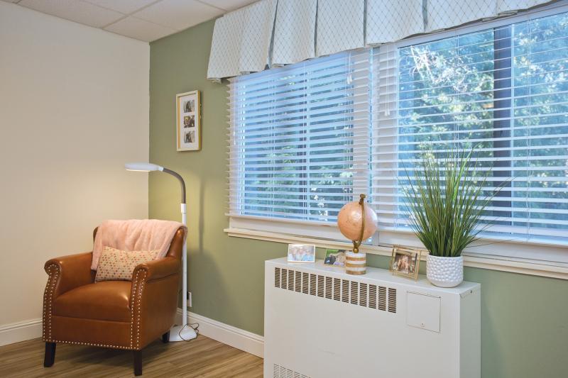 Resident Rooms Image #13
