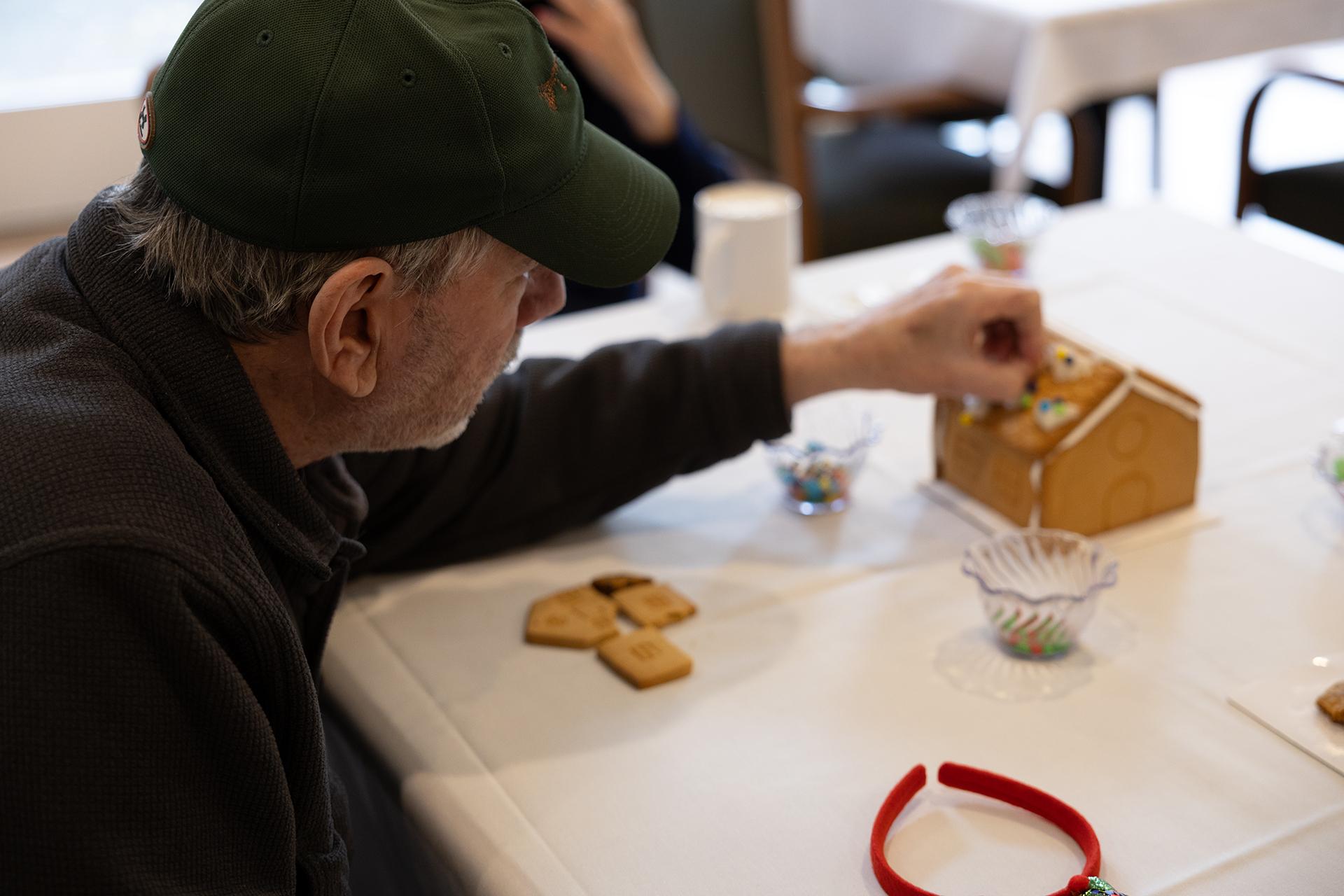Gingerbread House Making  Image #8